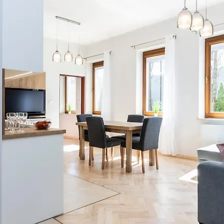 Apartment Udanypobyt Z Basenem *